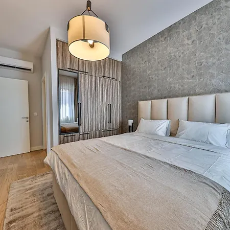 Na Vodi-belgrade Waterfront Apartment *